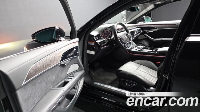 Audi A8 (D5) 55 TFSI Quattro Premium LWB 2023 — фото 10
