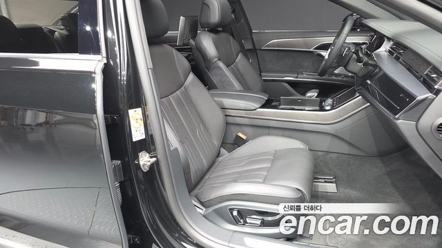 Audi A8 (D5) 55 TFSI Quattro Premium LWB 2023 — фото 11