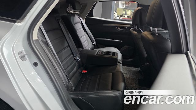 Renault Korea SM6 1.3 TCe LE 2022 — фото 12