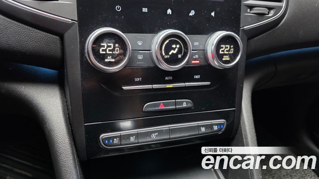 Renault Korea SM6 1.3 TCe LE 2022 — фото 16