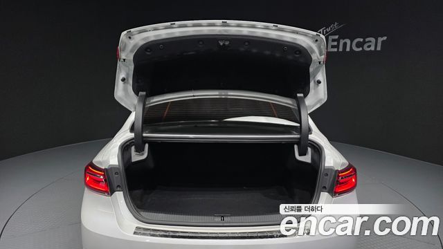 Renault Korea SM6 1.3 TCe LE 2022 — фото 20