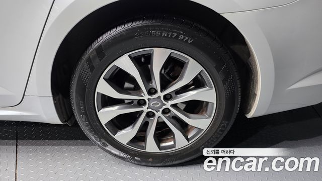 Renault Korea SM6 1.3 TCe LE 2022 — фото 21