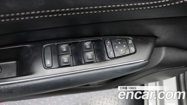 Renault Korea SM6 1.3 TCe LE 2022 — фото 28