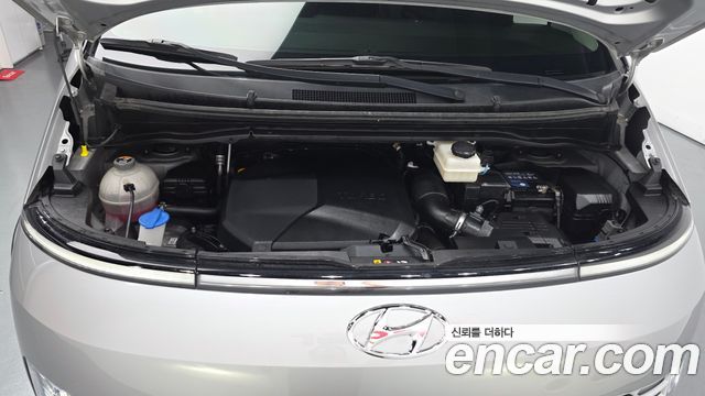 Hyundai Staria Tourer 11-Seater Modern 2022 — фото 6