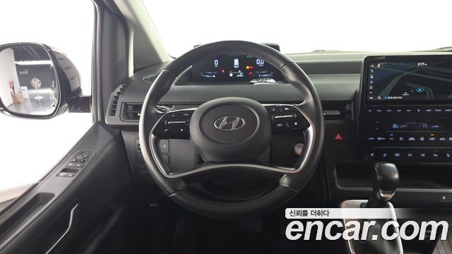 Hyundai Staria Tourer 11-Seater Modern 2022 — фото 12