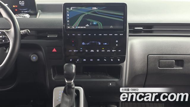 Hyundai Staria Tourer 11-Seater Modern 2022 — фото 13