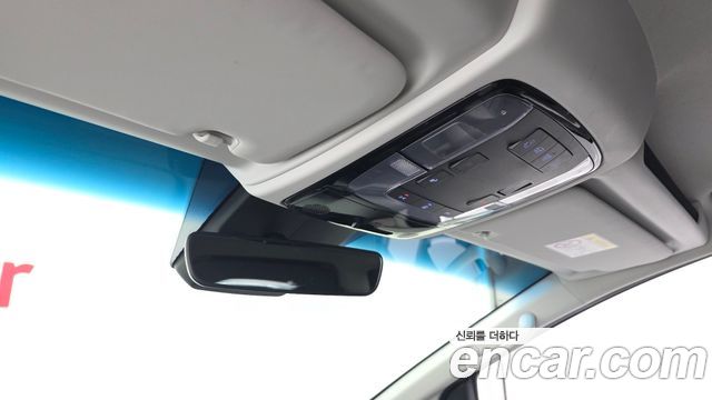 Hyundai Staria Tourer 11-Seater Modern 2022 — фото 18