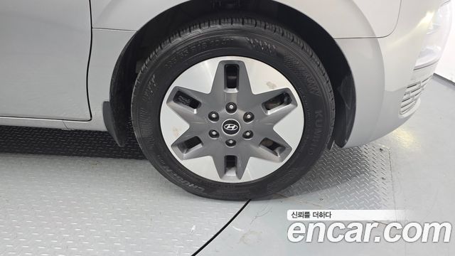 Hyundai Staria Tourer 11-Seater Modern 2022 — фото 21