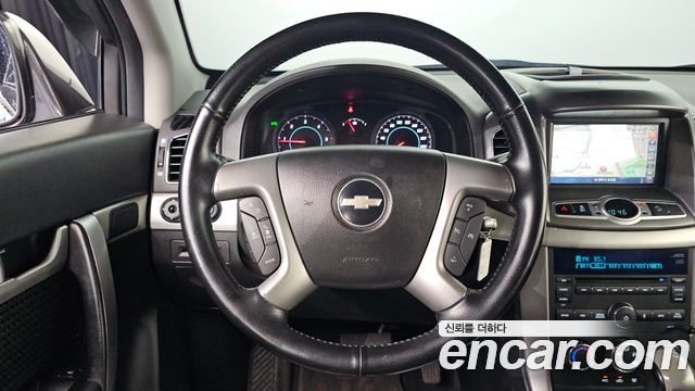 Chevrolet Captiva 2WD LS Premium 2013 — фото 15