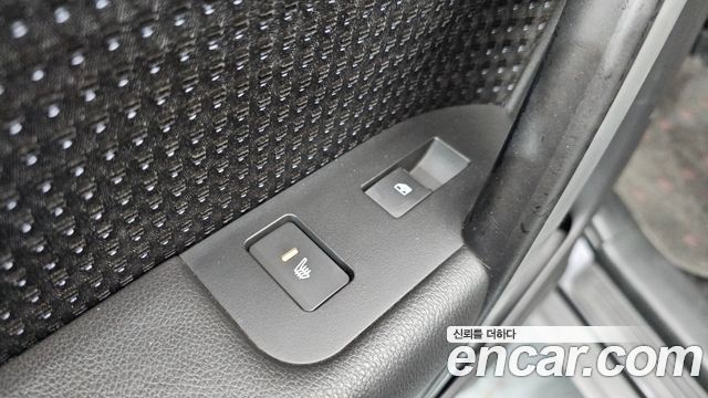Chevrolet Captiva 2WD LS Premium 2013 — фото 28