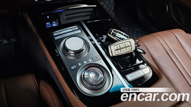 Genesis G80 (RG3) Gasoline 2.5 Turbo AWD 2024 — фото 9