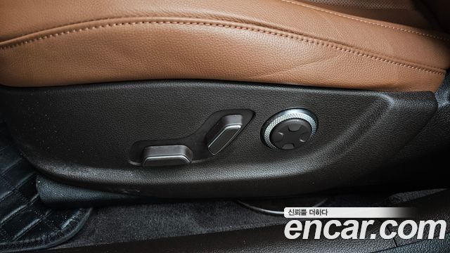 Genesis G80 (RG3) Gasoline 2.5 Turbo AWD 2024 — фото 31