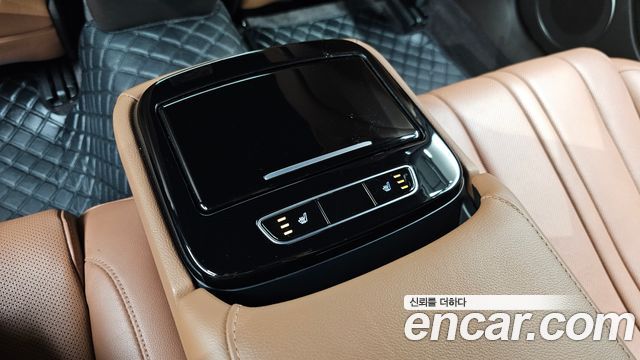 Genesis G80 (RG3) Gasoline 2.5 Turbo AWD 2024 — фото 32