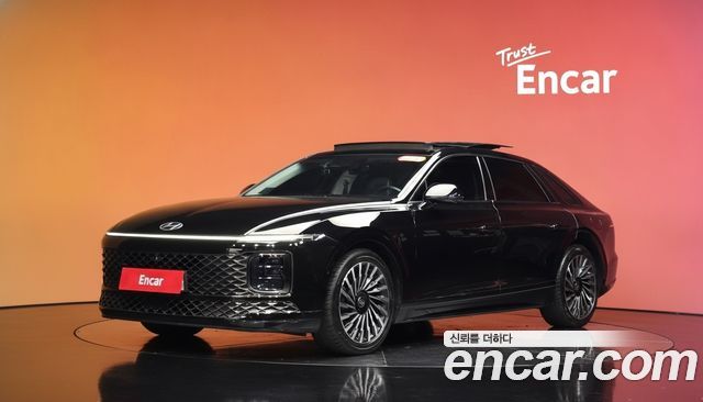 Hyundai Grandeur (GN7) 2,5 Gasoline 2WD Calligraphy 2023 — фото 1