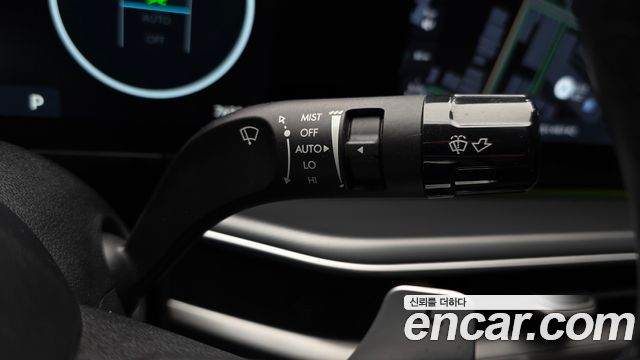Hyundai Grandeur (GN7) 2,5 Gasoline 2WD Calligraphy 2023 — фото 29