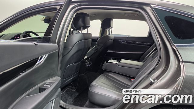 Genesis G80 (RG3) Gasoline 2.5 Turbo AWD 2022 — фото 11