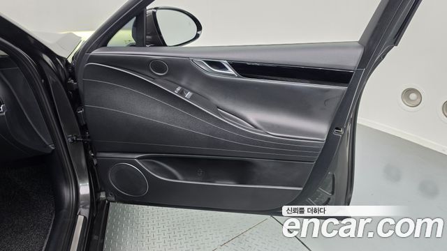 Genesis G80 (RG3) Gasoline 2.5 Turbo AWD 2022 — фото 24