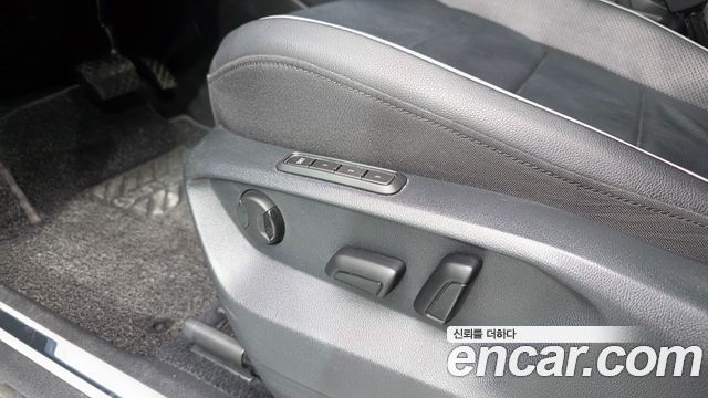 Volkswagen Tiguan Allspace 2.0 TSI Prestige 2022 — фото 31