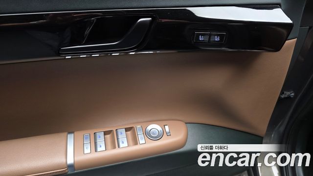 Hyundai Grandeur Hybrid (GN7) Exclusive 2023 — фото 32