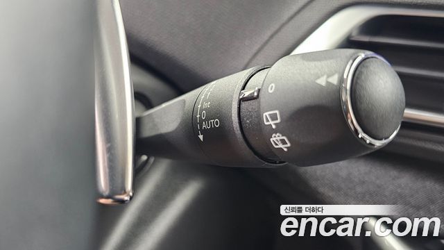 Peugeot 5008 (II) 1.5 BlueHDi Allure 2021 — фото 19