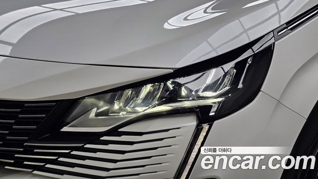 Peugeot 5008 (II) 1.5 BlueHDi Allure 2021 — фото 22