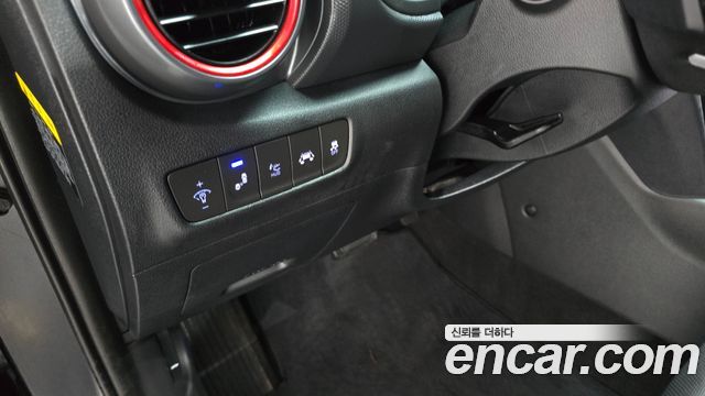 Hyundai Kona 1.6 Turbo 2WD Iron Man Edition 2019 — фото 15