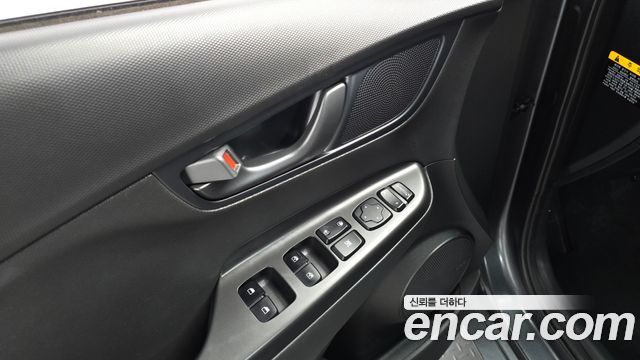 Hyundai Kona 1.6 Turbo 2WD Iron Man Edition 2019 — фото 18