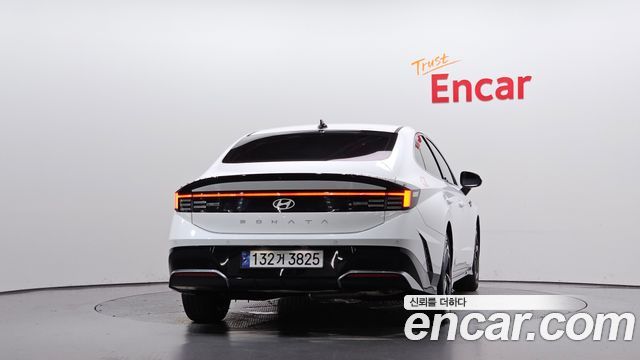 Hyundai Sonata The Edge (DN8) 1.6 Turbo Exclusive 2024 — фото 4