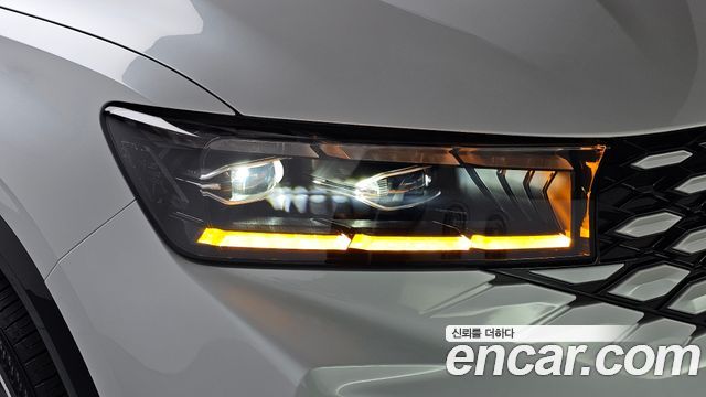 Renault Korea Grand Koleos 2.0 Iconic 2WD 2025 — фото 22