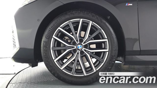BMW 2 Series Active Tourer (U06) 220i M Sport 2023 — фото 5