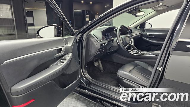 Hyundai Sonata (DN8) 2.0 Modern 2022 — фото 10