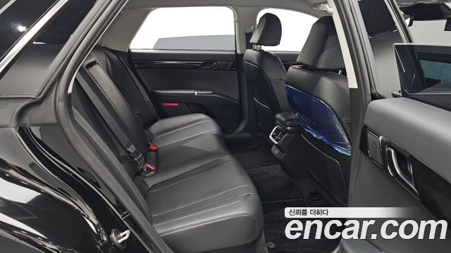 Hyundai Grandeur (GN7) 2,5 Gasoline 2WD Exclusive 2025 — фото 12