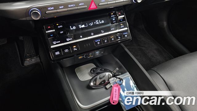 Hyundai Grandeur (GN7) 2,5 Gasoline 2WD Exclusive 2025 — фото 17