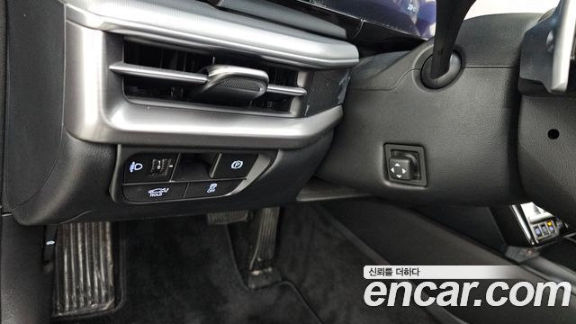 Hyundai Grandeur (GN7) 2,5 Gasoline 2WD Exclusive 2025 — фото 20