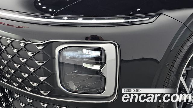 Hyundai Grandeur (GN7) 2,5 Gasoline 2WD Exclusive 2025 — фото 22
