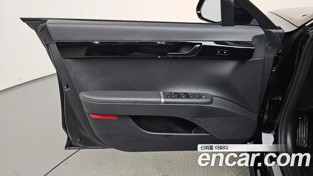 Hyundai Grandeur (GN7) 2,5 Gasoline 2WD Exclusive 2025 — фото 24