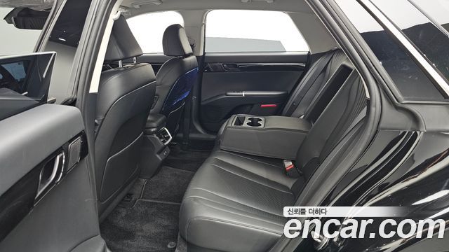 Hyundai Grandeur (GN7) 2,5 Gasoline 2WD Exclusive 2025 — фото 26