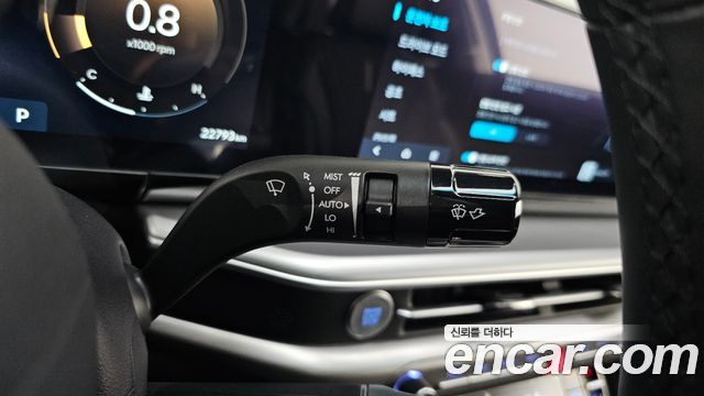 Hyundai Grandeur (GN7) 2,5 Gasoline 2WD Exclusive 2025 — фото 28