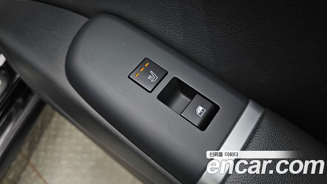 Hyundai Grandeur (GN7) 2,5 Gasoline 2WD Exclusive 2025 — фото 30