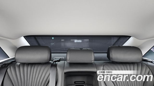 Hyundai Grandeur (GN7) 2,5 Gasoline 2WD Exclusive 2025 — фото 32