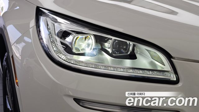 Lincoln Corsair 2.0 Reserve AWD 2021 — фото 27