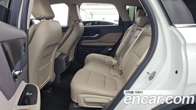 Lincoln Corsair 2.0 Reserve AWD 2021 — фото 31