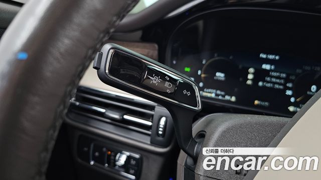 Lincoln Corsair 2.0 Reserve AWD 2021 — фото 35