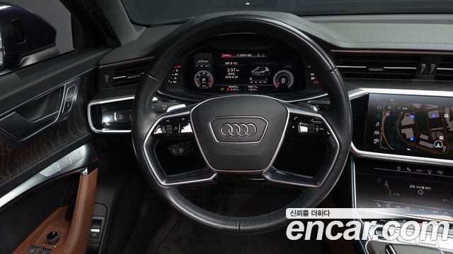 Audi A6 (C8) 40 TDI Premium 2023 — фото 13
