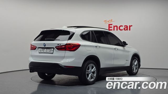 BMW X1 (F48) xDrive 18d 2016 — фото 2