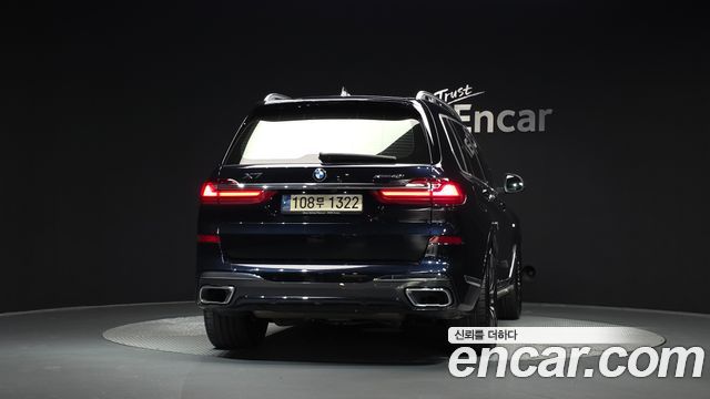 BMW X7 (G07) xDrive 40i M Sport 6STR 2022 — фото 4