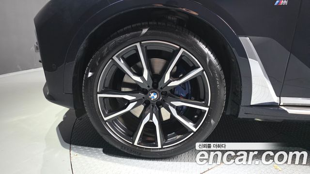 BMW X7 (G07) xDrive 40i M Sport 6STR 2022 — фото 5