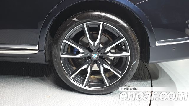 BMW X7 (G07) xDrive 40i M Sport 6STR 2022 — фото 21