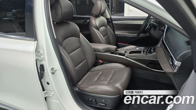 Hyundai Grandeur (IG) 2.5 Exclusice 2020 — фото 16