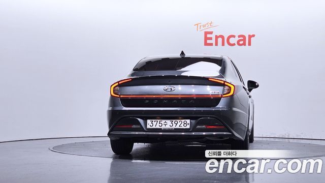 Hyundai Sonata Hybrid (DN8) Premium Family 2020 — фото 4